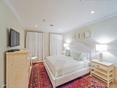 Cayman Island Luxury Seven Bedroom Vacation Rental Home