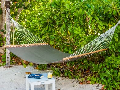 Luxury Rental on the Cayman Islands 5 Bedrooms Luxury Rental on the Cayman Islands 5 Bedrooms