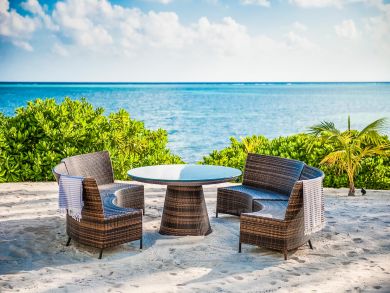 Luxury Rental on the Cayman Islands 5 Bedrooms Luxury Rental on the Cayman Islands 5 Bedrooms