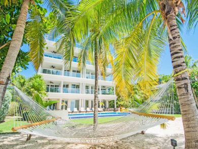 Four Bedroom Cayman Island Vacation Rental with Ocean Views
