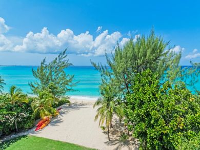 Four Bedroom Cayman Island Vacation Rental with Ocean Views