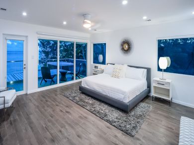Cayman Islands Home 898334