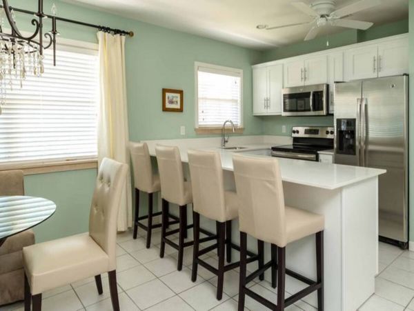 Beachfront  Grand Cayman Vacation Villa Plus Guest House