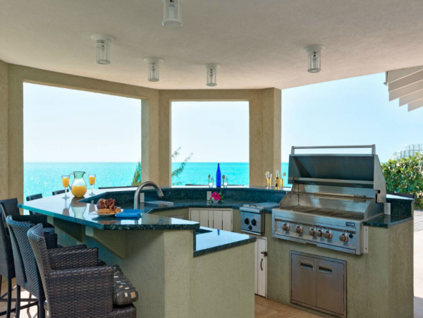 Luxury Nine Bedroom Vacation Villa with Private Pool