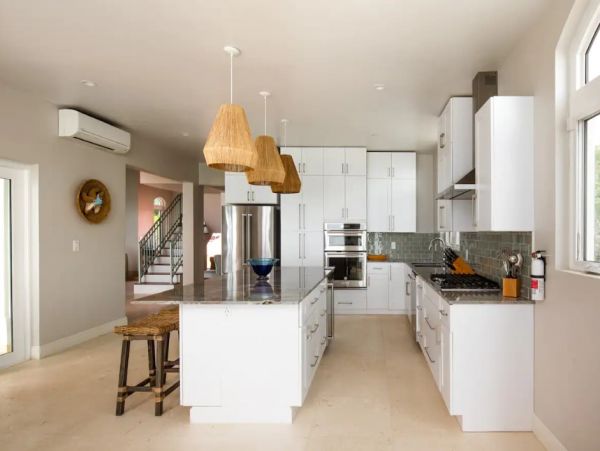 Luxury Four Bedroom Villa Turks Turtle Tail