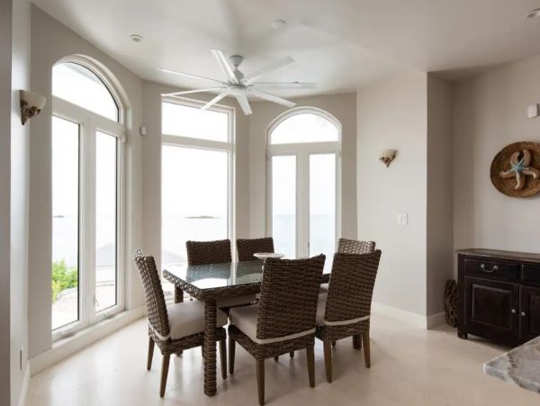 Luxury Four Bedroom Villa Turks Turtle Tail