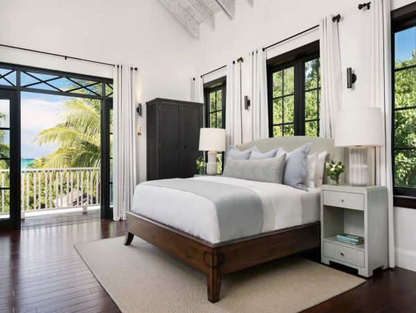 Turks & Caicos Luxury 5 Bedroom Vacation Rental Sleeps 10