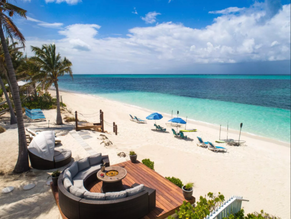Turks & Caicos Beachfront Villa On World Famous Grace Bay