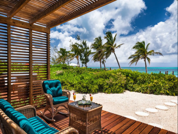 Turks & Caicos Beachfront Villa On World Famous Grace Bay