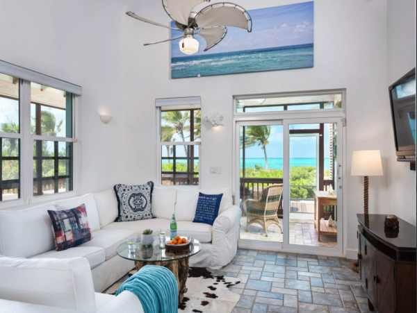 Turks & Caicos Beachfront Villa On World Famous Grace Bay