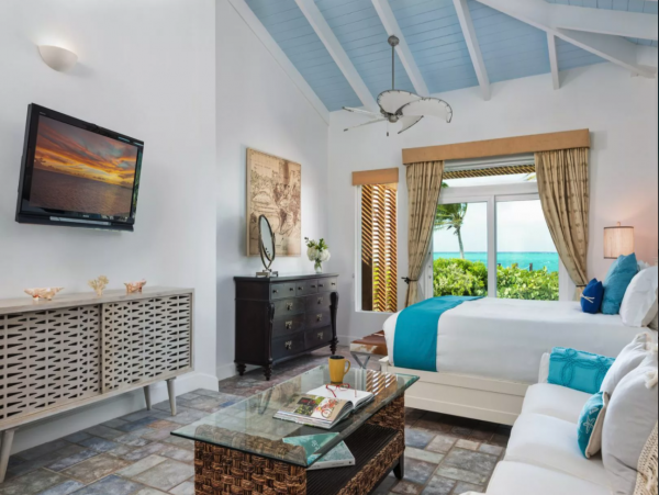Turks & Caicos Beachfront Villa On World Famous Grace Bay