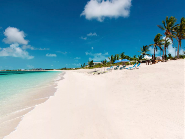 Turks & Caicos Beachfront Villa On World Famous Grace Bay