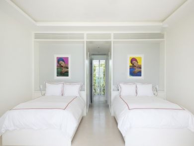 Beachfront Luxury Six Bedroom Villa in Turk and Caicos