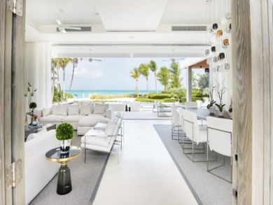Beachfront Luxury Six Bedroom Villa in Turk and Caicos