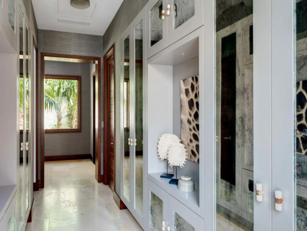 Luxury Beachfront 11 Bedroom Estate Turks & Caicos