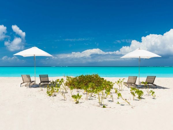 Luxury Beachfront 11 Bedroom Estate Turks & Caicos