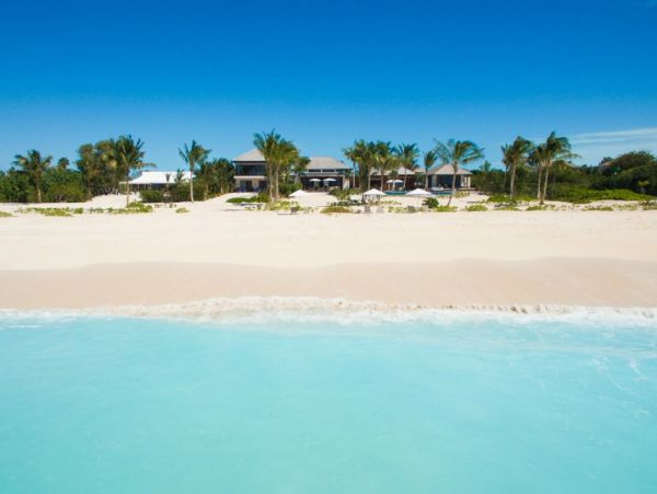 Luxury Beachfront 11 Bedroom Estate Turks & Caicos