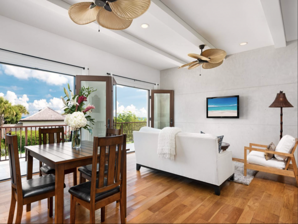 Turks & Caicos 6 Bedrooms Vacation Home