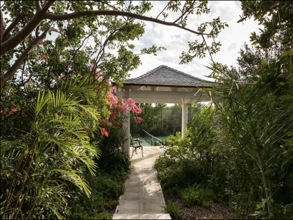 Turks & Caicos 6 Bedrooms Vacation Home