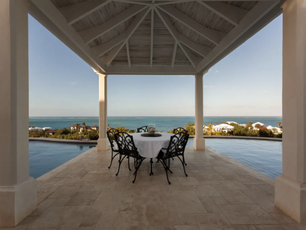 Turks & Caicos 6 Bedrooms Vacation Home