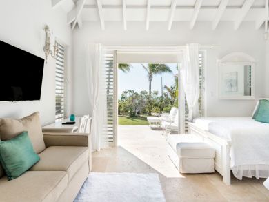 Turk and Caicos Luxury Eight Bedroom Vacation Villa