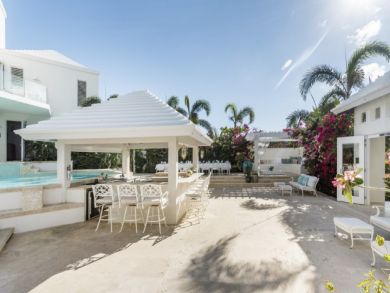 Turk and Caicos Luxury Eight Bedroom Vacation Villa