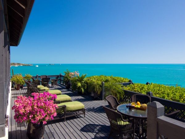 Sea Views From this Five bedroom Turks Retreat Private Pool