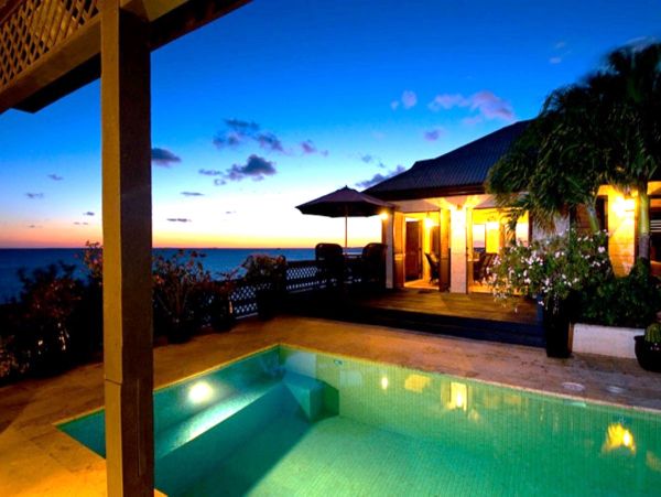 Sea Views From this Five bedroom Turks Retreat Private Pool