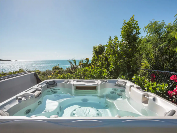 Waterfront Villa With Private Dock on Taylor Bay