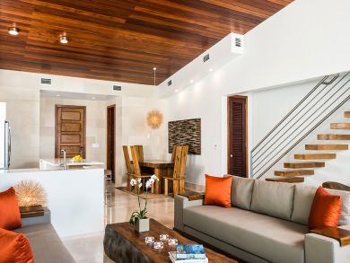 Luxury two bedroom beachfront