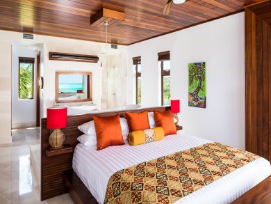 Luxury two bedroom beachfront