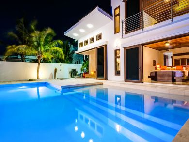 Luxury two bedroom beachfront