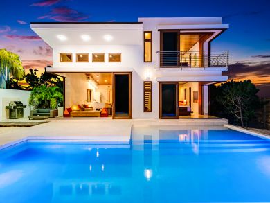 Luxury two bedroom beachfront