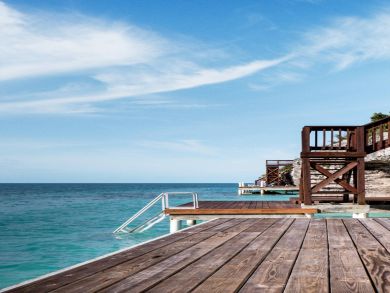 Luxury Four Bedroom Vacation Home in Turks & Caicos Sleeps 8 Luxury Four Bedroom Vacation Home in Turks & Caicos Sleeps 8