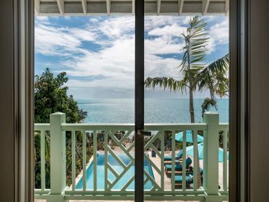 Luxury Four Bedroom Vacation Home in Turks & Caicos Sleeps 8 Luxury Four Bedroom Vacation Home in Turks & Caicos Sleeps 8