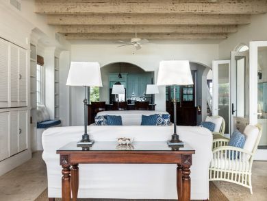 Luxury Four Bedroom Vacation Home in Turks & Caicos Sleeps 8 Luxury Four Bedroom Vacation Home in Turks & Caicos Sleeps 8