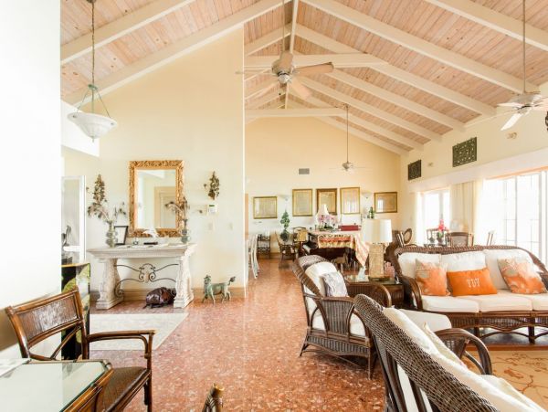 Turks & Caicos Luxury Beach Estate