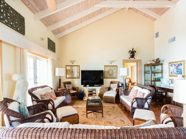 Turks & Caicos Luxury Beach Estate