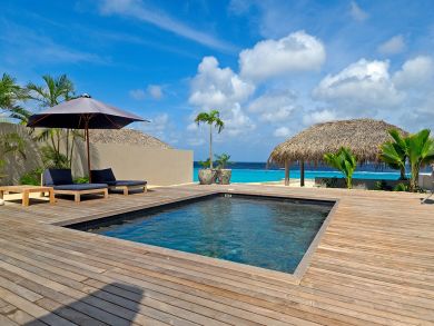 Bonaire Home 898490
