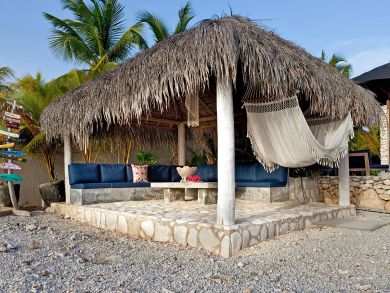 Bonaire Home 898490