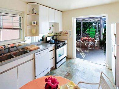 Bahamas Home 898498