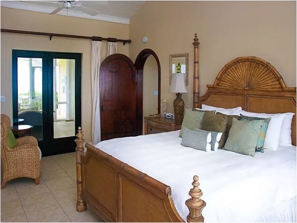 Spectacular OceanfrontBahamas Luxury Vacation Villas 13 Bedrooms