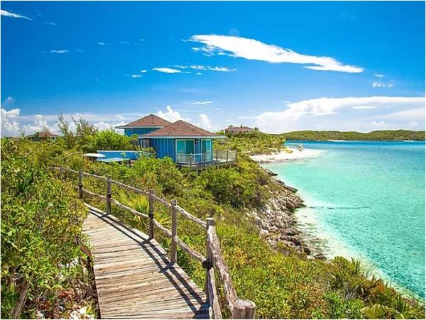 Spectacular OceanfrontBahamas Luxury Vacation Villas 13 Bedrooms