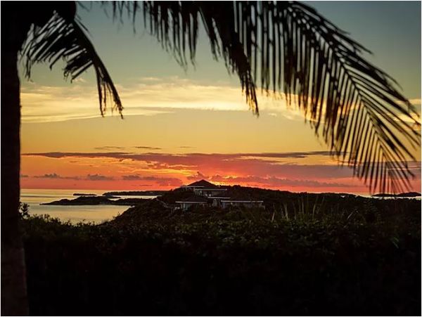 Spectacular OceanfrontBahamas Luxury Vacation Villas 13 Bedrooms