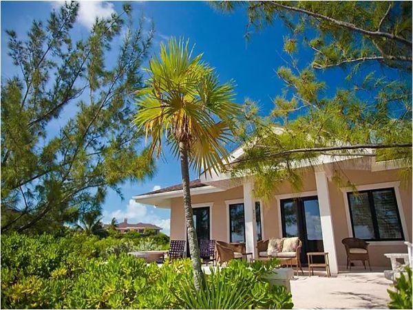Spectacular OceanfrontBahamas Luxury Vacation Villas 13 Bedrooms