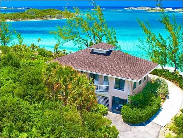 Spectacular OceanfrontBahamas Luxury Vacation Villas 13 Bedrooms