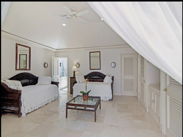 Bahamas Seven Bedroom Staff Luxury Beachfront Retreat