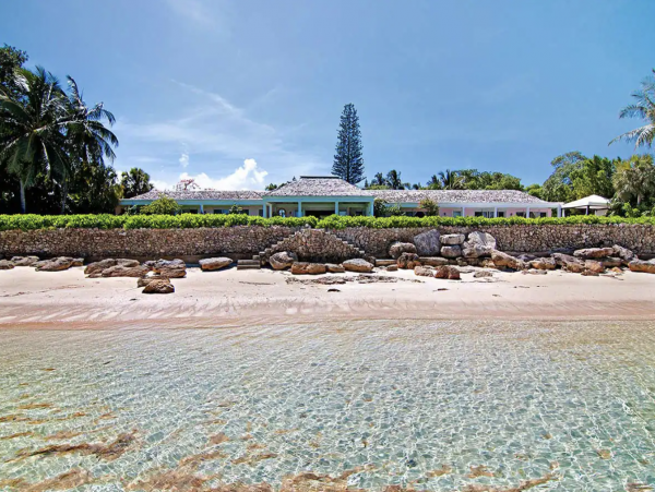 Bahamas Seven Bedroom Staff Luxury Beachfront Retreat