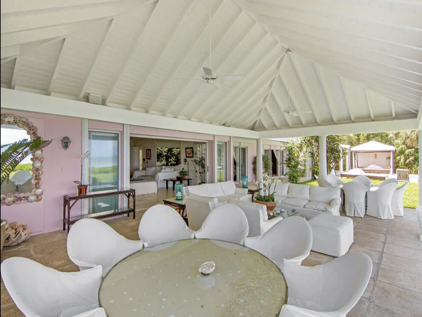 Bahamas Seven Bedroom Staff Luxury Beachfront Retreat