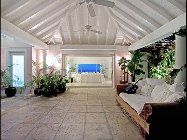 Bahamas Seven Bedroom Staff Luxury Beachfront Retreat